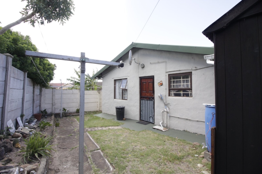 4 Bedroom Property for Sale in Aston Bay Eastern Cape